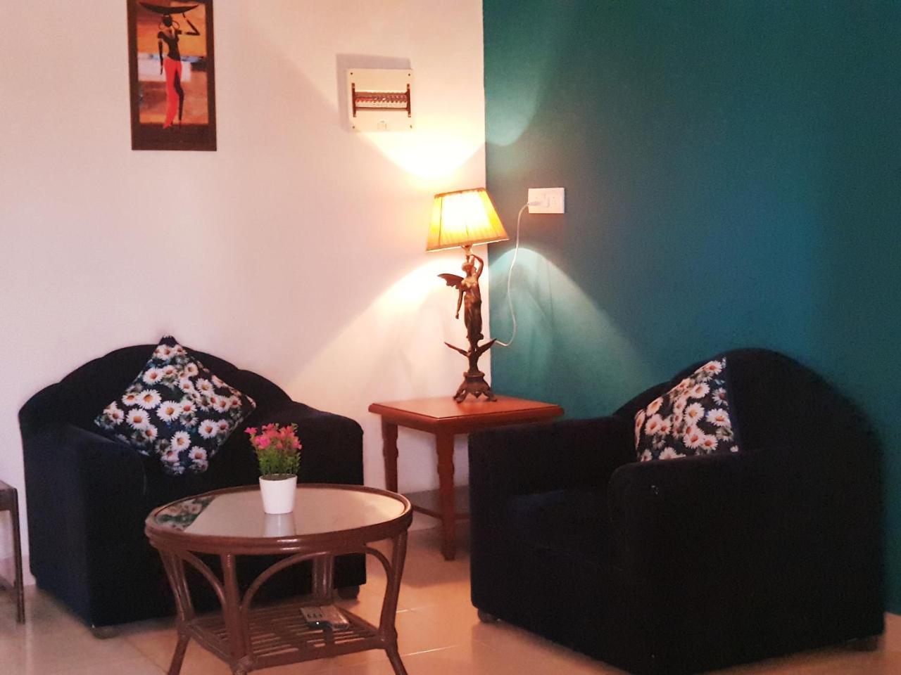 1 Bedroom Spacious Apartment In カラングート エクステリア 写真