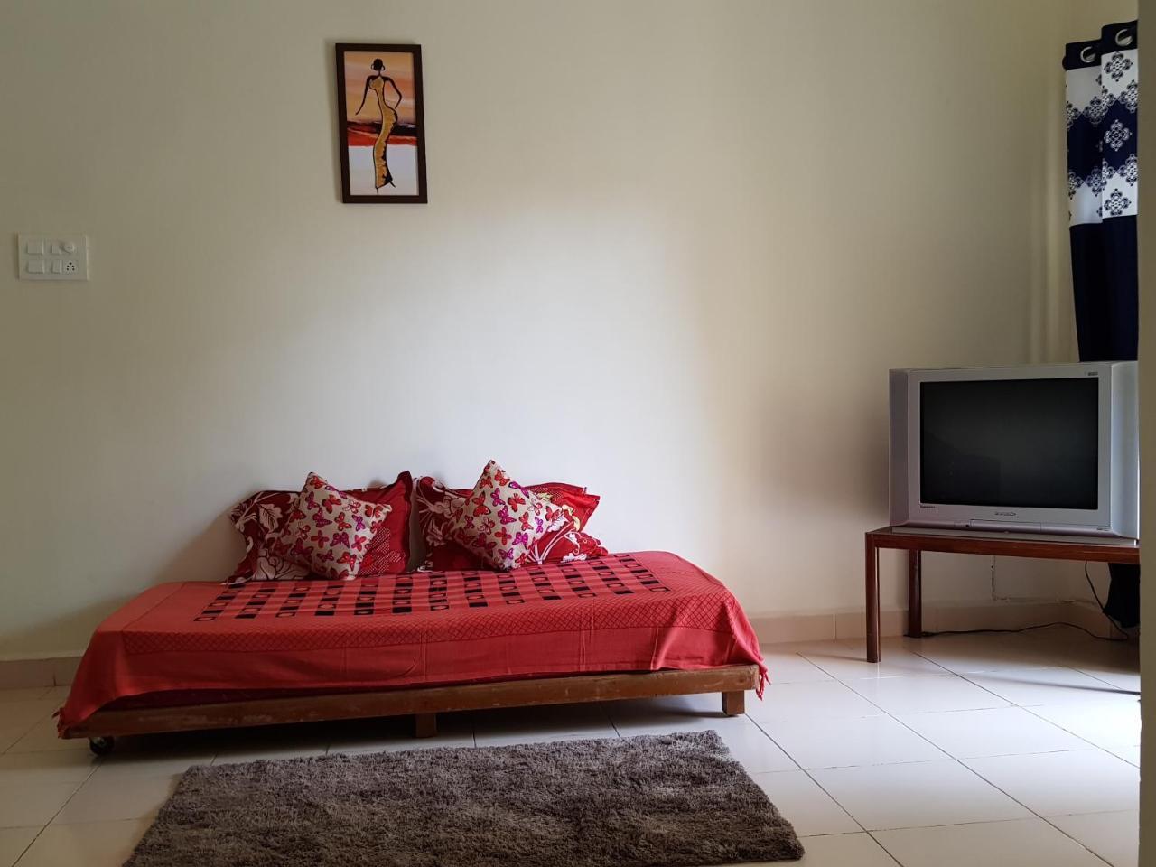 1 Bedroom Spacious Apartment In カラングート エクステリア 写真