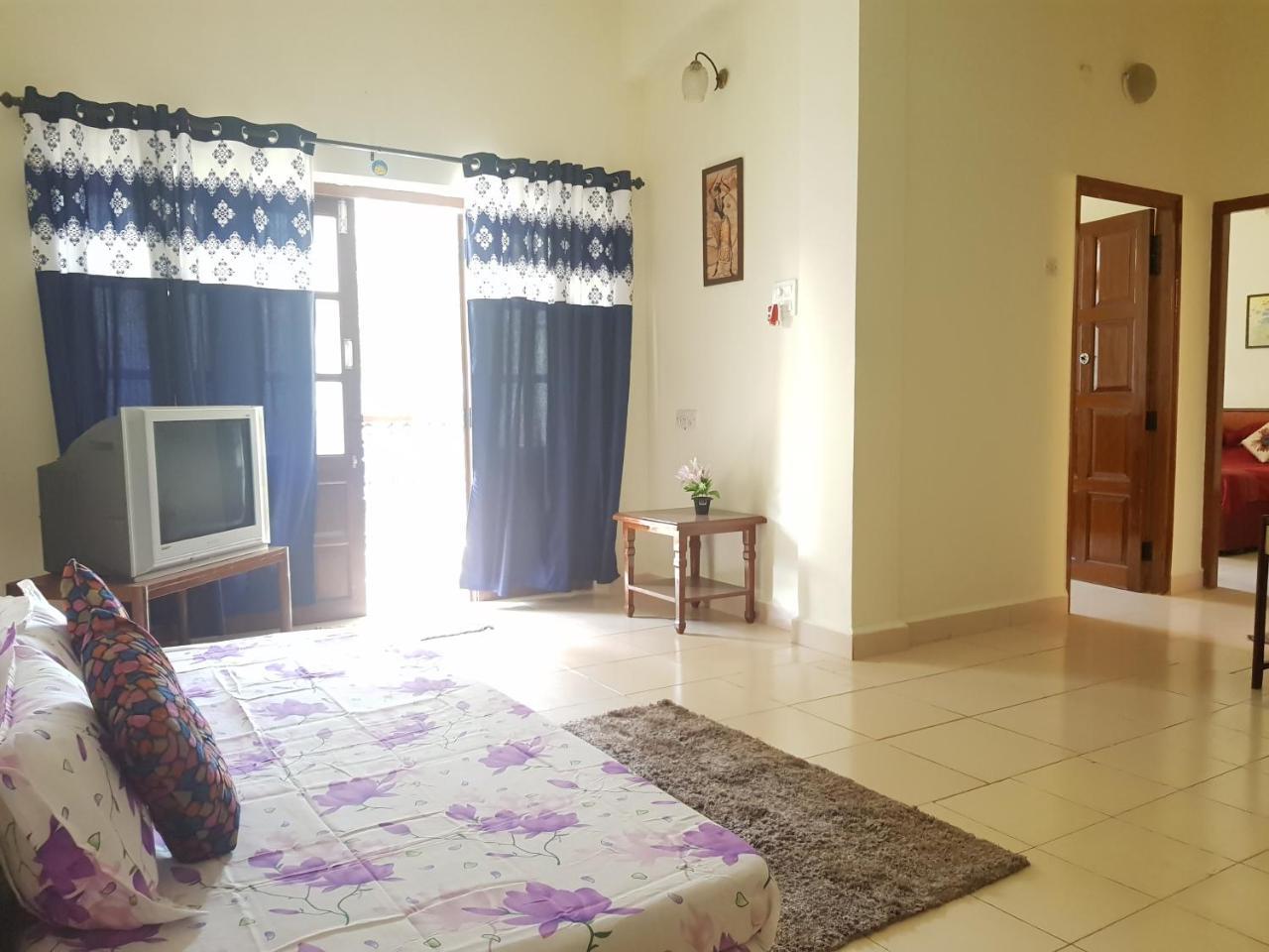 1 Bedroom Spacious Apartment In カラングート エクステリア 写真